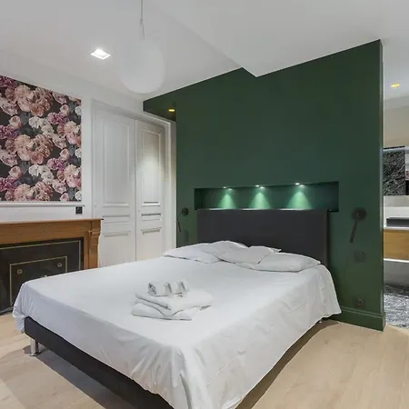 Apartman Le Carnot 2 *